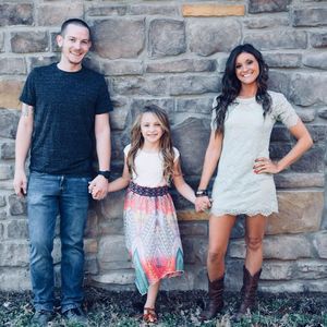 Meet your Posher, Karis